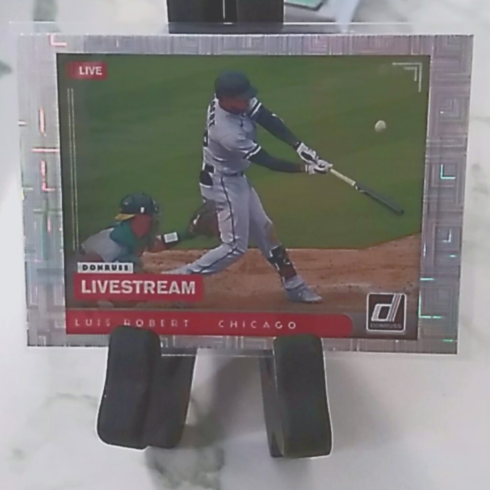 2021 DONRUSS LIVESTREAM LUIS ROBERT